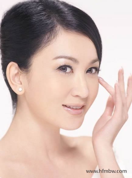 夏秋交替美白护肤雷区堪比战狼2票房之多